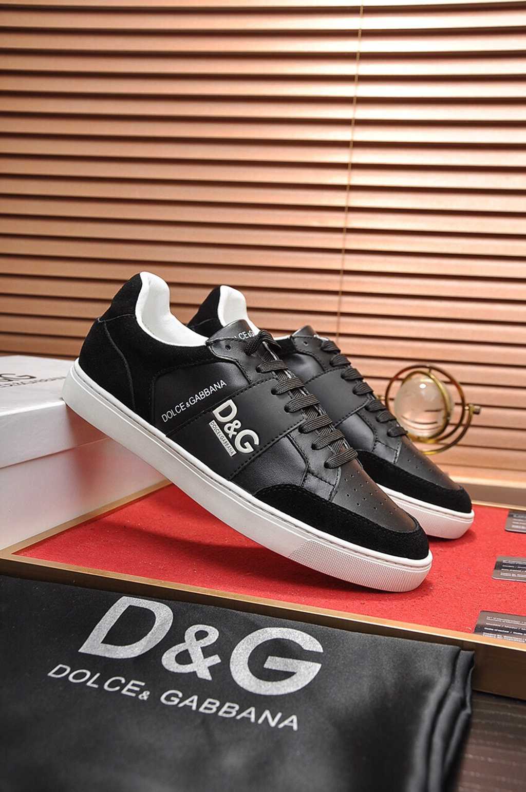 D*G sneaker